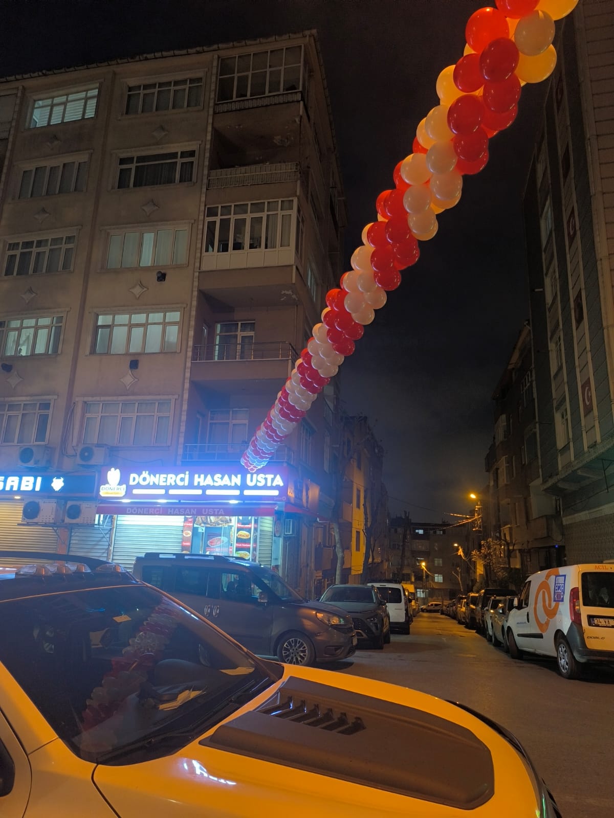 Ev ve İşyerine Paket Döner Servisi – Küçükköy’de Hızlı Teslimat